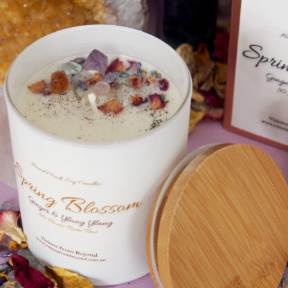 SPRING BLOSSOM – Matte White Ginger and Ylang Ylang Essential Oil Soy Candle - Image 2