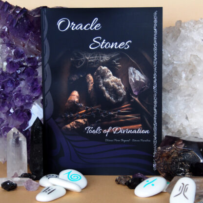 ORACLE STONES - Black Oracles Reading Stone Set - Image 2