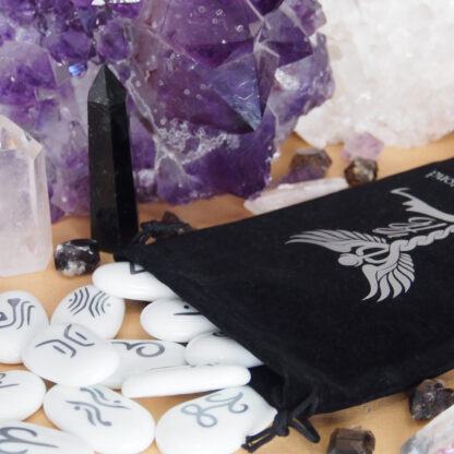 ORACLE STONES - Silver Oracles Reading Stone Set